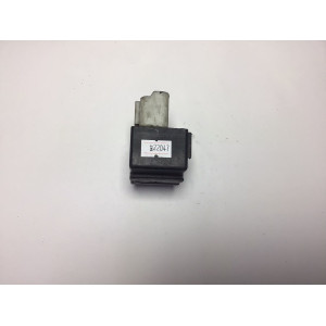 Volvo Radyatör Soğutma Fan Rölesi 9442934 899251000