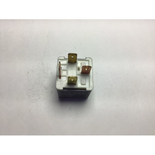 Volkswagen Audi Seat Skoda Çok Amaçlı Röle 141951253B