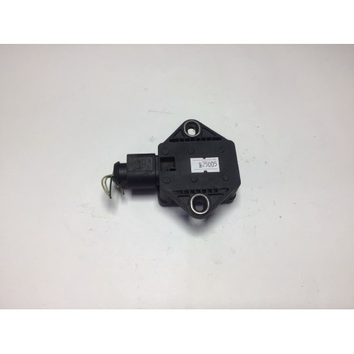 Audi A4 ESP Savrulma Sensörü 0265005245 8E0907637A