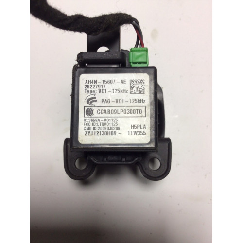 Jaguar F tipi Anahtarsız Çalıştırma Uzaktan Kumanda Modülü AH4N-15607-AE 