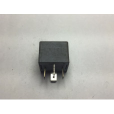 Volkswagen Audi Skoda Röle 141951253B 20240072