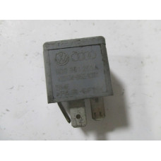 Volkswagen Audi Seat Skoda Röle 8D0951253A