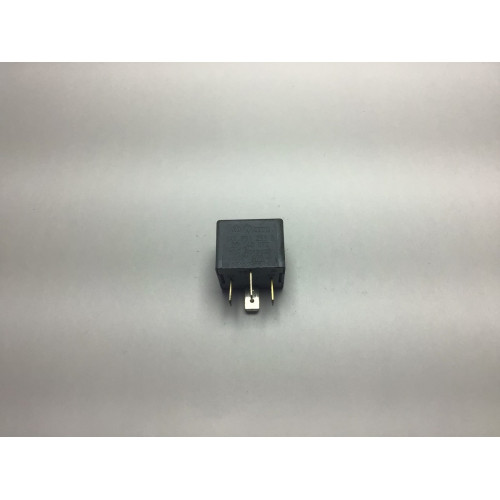 Volkswagen Audi Skoda Röle 141951253B 20240072