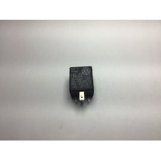 Volkswagen Audi Skoda Seat İkaz Rölesi 3A0951307 3SB004885-04