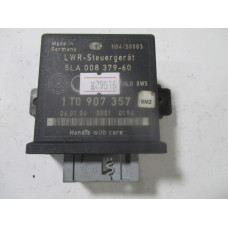 Volkswagen Audi Far Ayar Kontrol Beyni 1T0907357 5LA008379-60