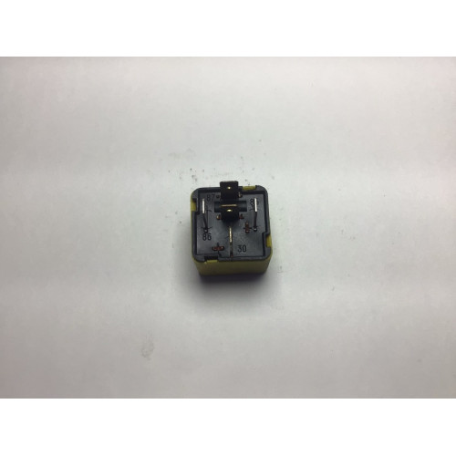 Fiat Bravo Lancia Alfa Romeo Sarı Röle 82461739
