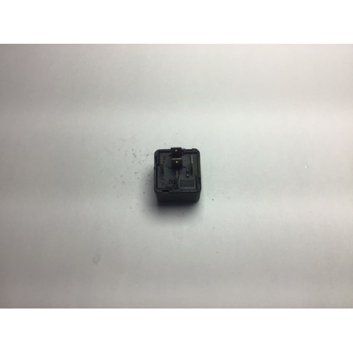 Fiat Lancia Alfa Romeo Çok Amaçlı Röle 4320629