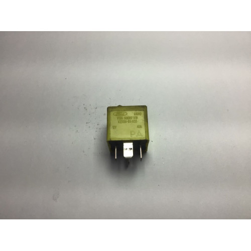 Ford Focus Çok Fonksiyonlu Sarı Röle V23136-B1-X33 93BG14N089B1B
