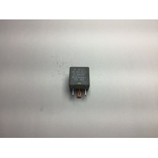 Volkswagen Audi Skoda Röle 141951253B 22200007