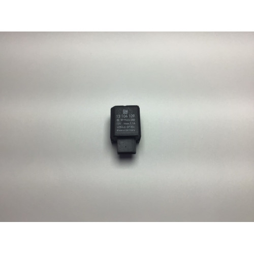Opel Astra G Zafira A Citroen C5 Röle 13104109 899324000