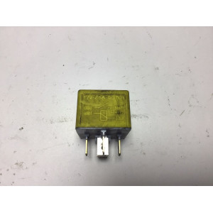 Peugeot Citroen Sarı Röle 12V 25A 03701