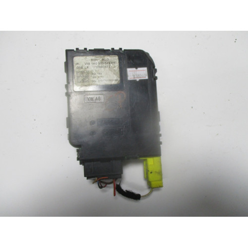 Volkswagen Golf Kolon Beyni 1K0953549CP