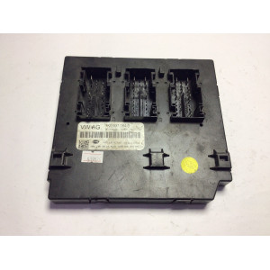 Volkswagen Golf BCM Merkezi Kontrol Modülü 1K0937084D