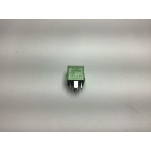 BMW E39 E46 Yeşil Röle 61.36-8373700 V23134-K59-X312