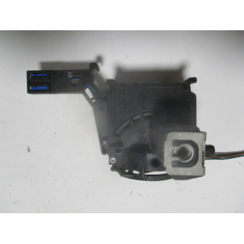 Volkswagen Golf Caddy Jetta Silecek Sinyal Kolu 1K0953519A