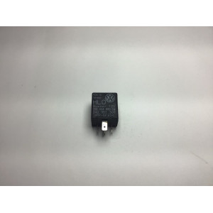 Volkswagen Audi Skoda Seat İkaz Rölesi 3A0951307 3SB004885-04