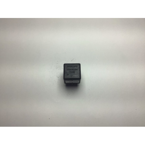 Volvo S60 S80 Röle V23134-J52-X346 9441158