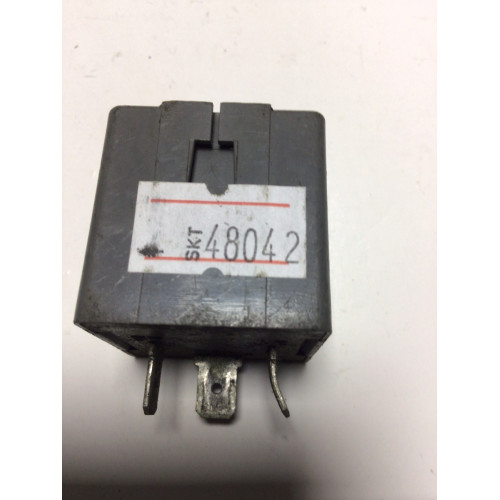 Peugeot Citroen Flaşör Rölesi 2042103 12V 42/92W 73385