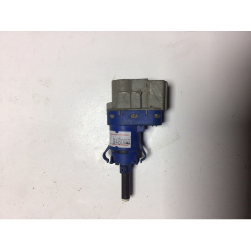 Ford Mazda Volvo Fren Lambası Anahtarı 8T4T-9G854-AA