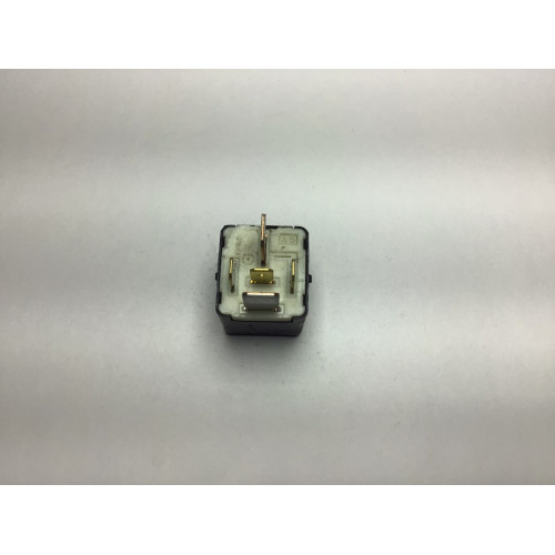 Toyota Fan Rölesi 156700-1580 90987-04006