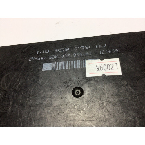 VolksWagen Passat Golf Bora Konfor Beyni 1J0959799AJ