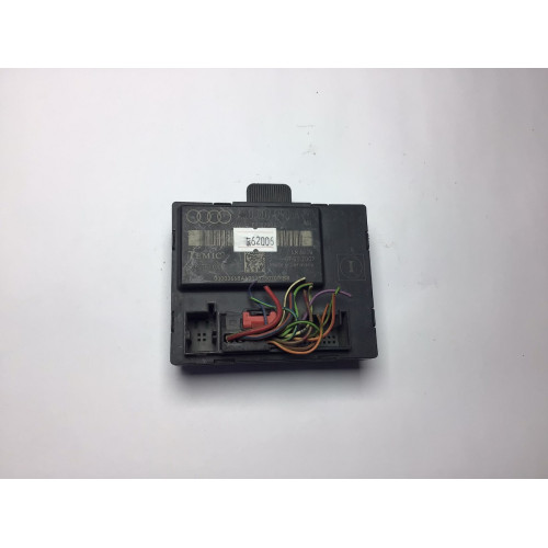 Audı Q7 Kapı Kontrol Beyni 4L0907290A 4L0910290A