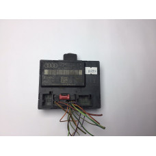 Audı Q7 Kapı Kontrol Beyni 4L0907290A 4L0910290A