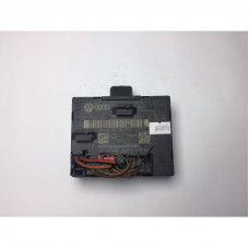 Audi A4 A5 Q5  Kapı Kontrol Beyni 8K0959795F