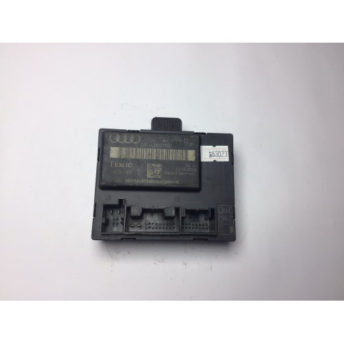 Audi Q7 Kapı Beyni  4L0959794B 4L0910795B