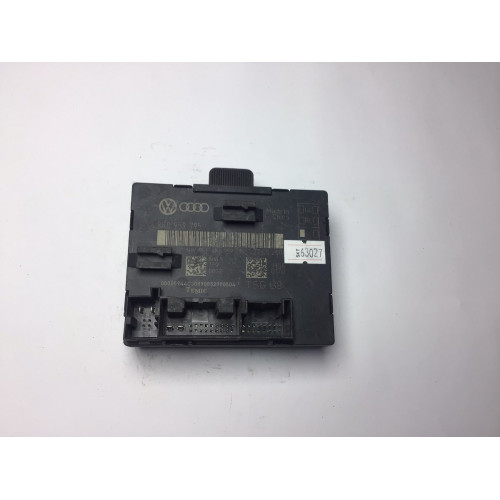 Audi A4 A5 Q5  Kapı Kontrol Beyni 8K0959795
