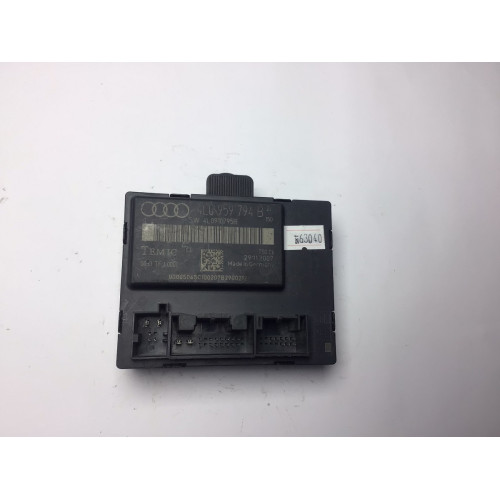 Audi Q7 Kapı Beyni  4L0959794B 4L0910795B
