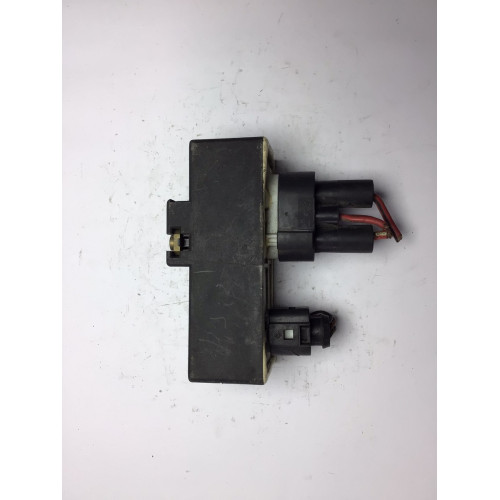 Volkswagen Audi Fan Kontrol Rölesi 1J0919506M 104400000