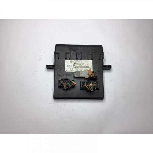 Audı Q7 Onboard Kontrol Modulü 4F0907279A 4F0910279Q