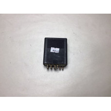 Mercedes W124 W201 Yakıt Pompa Rölesi 0035451905 898172