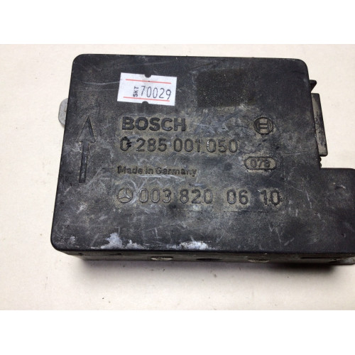 Mercedes Benz E W124 Airbag Kontrol Ünitesi 0038200610 0285001050
