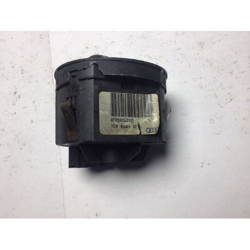 Audi A6 Far Anahtarı Sis Lambası Ünitesi 4F2941531D