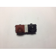 Renault Megane MK2 Flaşör Dörtlü Düğmesi 8200095493 8200109723 8200107808 88040001 88040002 88040003