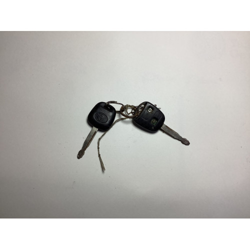 Toyota Yaris 1.3 Motor Beyni Komple Seti 89661-0D400 MB275100-2504 88650-OD170 MB177600-1802 N0502241/256B