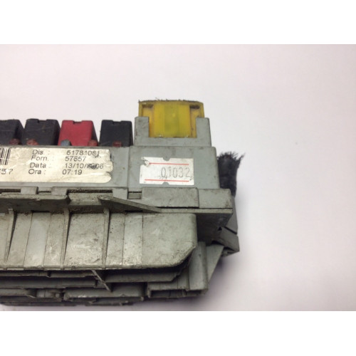 Fiat Stilo 1.9 D Multijet 2001 Sigorta Body Beyni 51781081