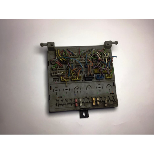 Peugeot 205 Sigorta Body Beyni