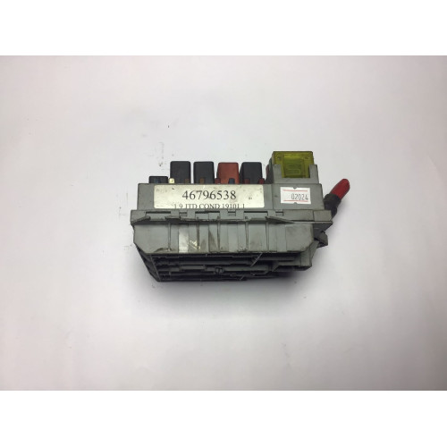 Fiat Stilo 1.9JTD Sigorta Body Beyni 46796538