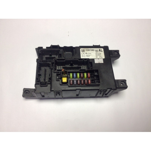Opel Corsa D Sigorta Body Beyni 13301562
