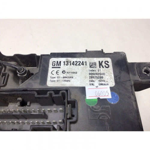 Opel Corsa D Sigorta Body Beyni 13142241