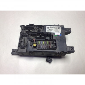 Opel Corsa D Sigorta Body Beyni 13142241