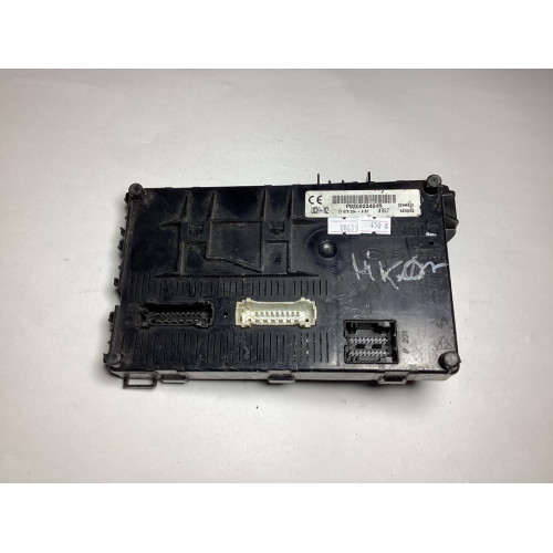 Renault Clio Konfor Beyni P8200234045 21670294 UCH Beyni UCH-N2