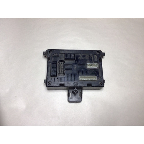 Renault Clio 3 Sigorta Body Beyni 8200652286