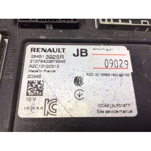 Renault Clio 5 Sigorta Body Beyni 284B13925R