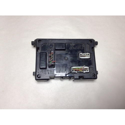 Renault Clio 3 Sigorta Body Beyni 20083061 8201054128