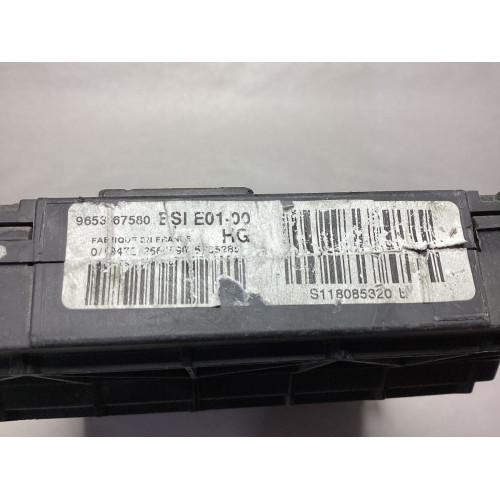 Peugeot 206 Sigorta Body Beyni 9653667580 BSI E01-00 HG Sigorta