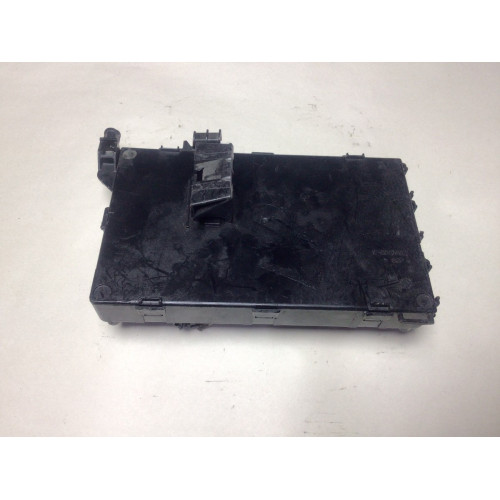 Renault Clio 2Sigorta Body Beyni P8200387290